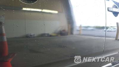 2017 Nissan Frontier SV Crew Cab Medium Bed - zdjęcie 37 z 62 - miniatura