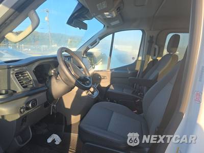 2025 Ford Transit Passenger Van XLT Low Roof 148.0" WB - zdjęcie 7 z 18 - miniatura