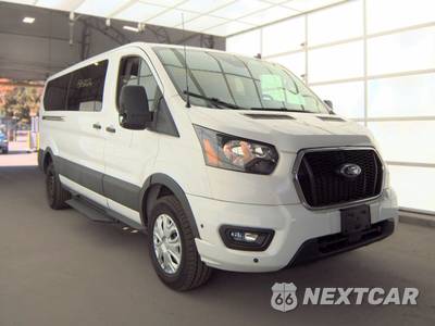 2025 Ford Transit Passenger Van XLT Low Roof 148.0" WB - zdjęcie 3 z 18 - miniatura