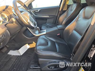 2013 Volvo XC60 T6 - zdjęcie 7 z 33 - miniatura