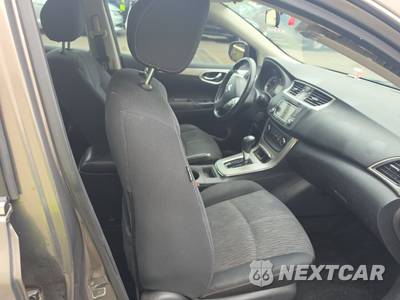2015 Nissan Sentra SV - zdjęcie 8 z 38 - miniatura