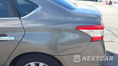 2015 Nissan Sentra SV - zdjęcie 21 z 38 - miniatura