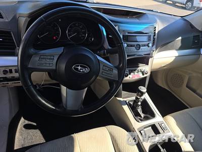 2011 Subaru Legacy 2.5i Premium w/All Weather Pkg - zdjęcie 11 z 36 - miniatura