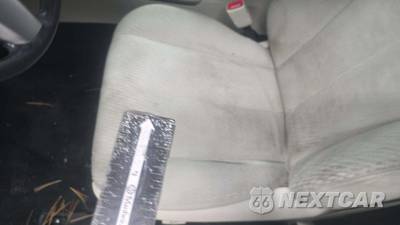 2011 Subaru Legacy 2.5i Premium w/All Weather Pkg - zdjęcie 28 z 36 - miniatura