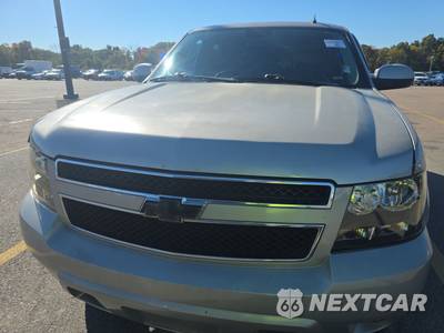 2008 Chevrolet Suburban 1500 LT 2LT - zdjęcie 2 z 57 - miniatura