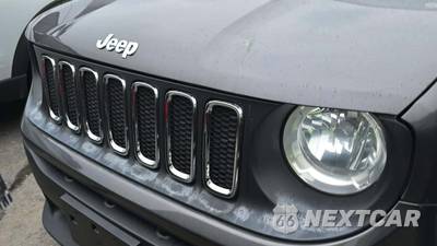 2018 Jeep Renegade Latitude - zdjęcie 24 z 45 - miniatura