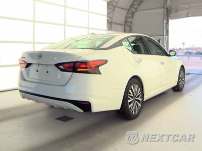 2025 Nissan Altima SV - zdjęcie 4 z 27 - miniatura