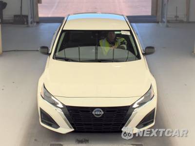 2025 Nissan Altima SV - zdjęcie 2 z 27 - miniatura