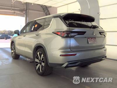 2025 Mitsubishi Outlander SE - zdjęcie 6 z 21 - miniatura