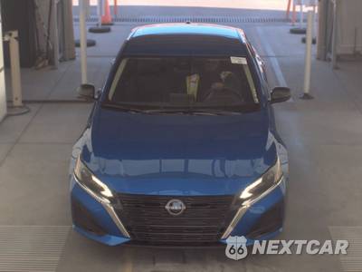 2025 Nissan Altima SV - zdjęcie 2 z 22 - miniatura