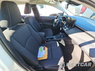 2026 Toyota Corolla LE Sedan - zdjęcie 8 z 25 - miniatura