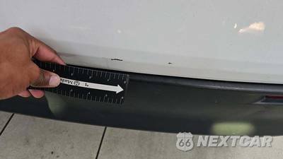 2025 Toyota Sienna LE 8-Passenger 120.5" WB - zdjęcie 28 z 31 - miniatura