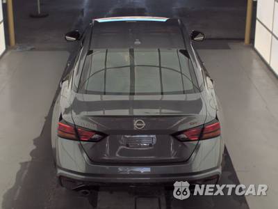 2025 Nissan Altima SR - zdjęcie 5 z 19 - miniatura