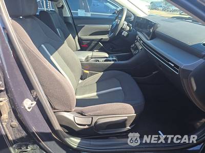 2025 Hyundai Sonata SEL - zdjęcie 8 z 20 - miniatura