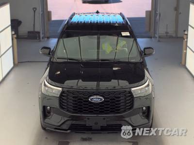 2025 Ford Explorer ST-Line - zdjęcie 2 z 30 - miniatura