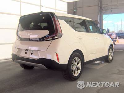 2025 Kia Soul LX - zdjęcie 4 z 27 - miniatura
