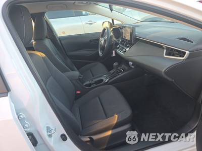 2026 Toyota Corolla LE Sedan - zdjęcie 8 z 21 - miniatura