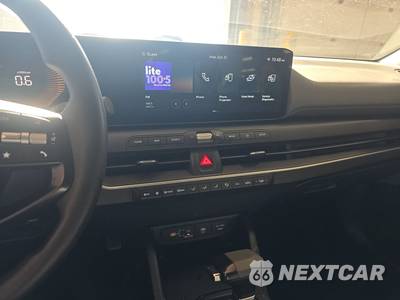 2025 Kia K4 LXS - zdjęcie 11 z 26 - miniatura
