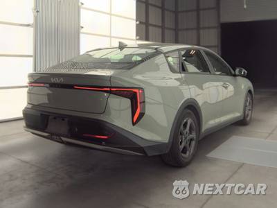2025 Kia K4 LXS - zdjęcie 4 z 27 - miniatura