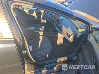 2026 Toyota Prius LE - zdjęcie 8 z 35 - miniatura