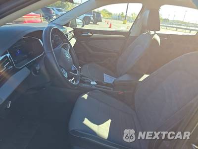 2026 Volkswagen Jetta SE - zdjęcie 7 z 23 - miniatura