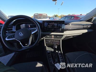 2026 Volkswagen Jetta SE - zdjęcie 11 z 23 - miniatura