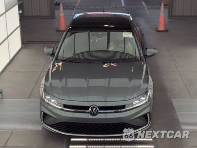 2026 Volkswagen Jetta SE - zdjęcie 2 z 23 - miniatura