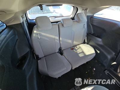 2025 Toyota Sienna LE 8-Passenger 120.5" WB - zdjęcie 14 z 37 - miniatura