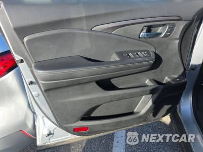 2025 Honda Ridgeline RTL Crew Cab Medium Bed - zdjęcie 9 z 26 - miniatura