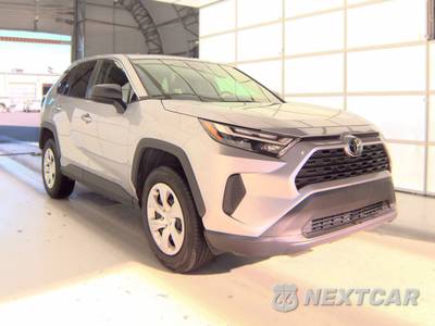 2025 Toyota RAV4 LE - zdjęcie 3 z 34 - miniatura