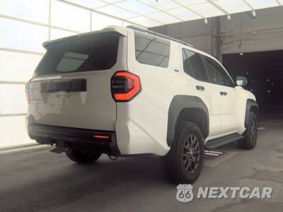 2025 Toyota 4Runner SR5 - zdjęcie 4 z 23 - miniatura