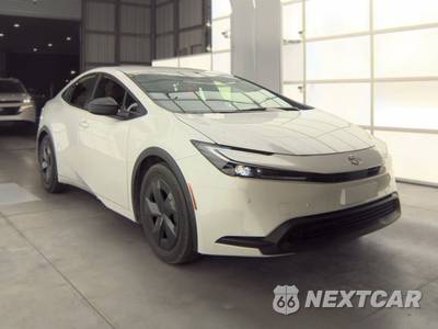 2026 Toyota Prius LE - zdjęcie 3 z 22 - miniatura