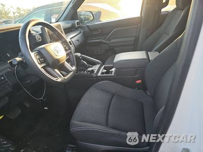 2025 Toyota 4Runner SR5 - zdjęcie 7 z 27 - miniatura