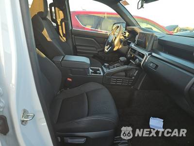 2025 Toyota 4Runner SR5 - zdjęcie 8 z 27 - miniatura