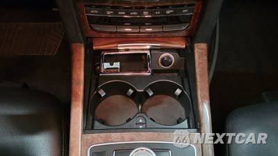 2010 Mercedes-Benz E 350 Sedan - zdjęcie 56 z 134 - miniatura