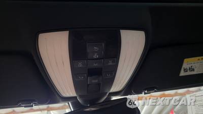 2010 Mercedes-Benz E 350 Sedan - zdjęcie 82 z 134 - miniatura