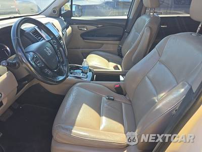 2016 Honda Pilot Touring w/Navigation & RES - zdjęcie 7 z 31 - miniatura