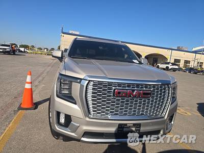 2021 GMC Yukon Denali 5SA - zdjęcie 2 z 27 - miniatura