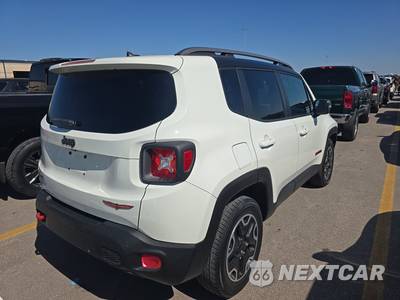 2015 Jeep Renegade Trailhawk - zdjęcie 4 z 29 - miniatura