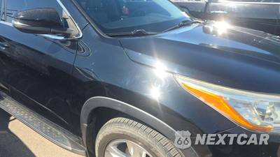 2016 Toyota Highlander Limited - zdjęcie 24 z 36 - miniatura