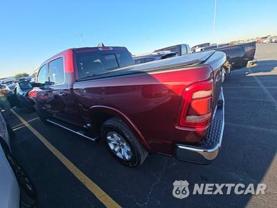 2022 Ram 1500 Laramie Crew Cab Short Bed - zdjęcie 6 z 22 - miniatura