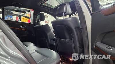 2010 Mercedes-Benz E 350 Sedan - zdjęcie 101 z 134 - miniatura