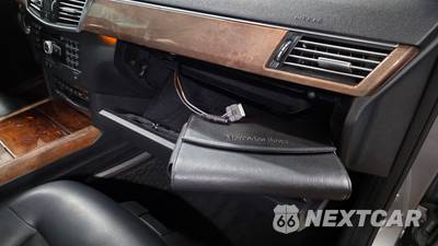 2010 Mercedes-Benz E 350 Sedan - zdjęcie 108 z 134 - miniatura