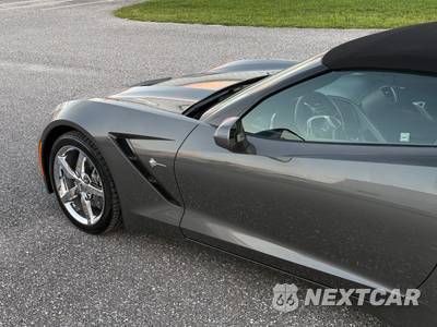2015 Chevrolet Corvette Stingray Convertible 2LT - zdjęcie 43 z 164 - miniatura