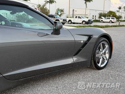2015 Chevrolet Corvette Stingray Convertible 2LT - zdjęcie 65 z 164 - miniatura