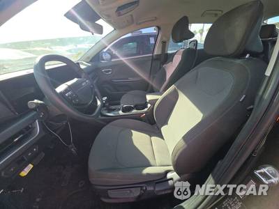 2025 Kia K4 LXS - zdjęcie 7 z 26 - miniatura