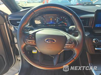 2020 Ford Explorer XLT - zdjęcie 10 z 28 - miniatura