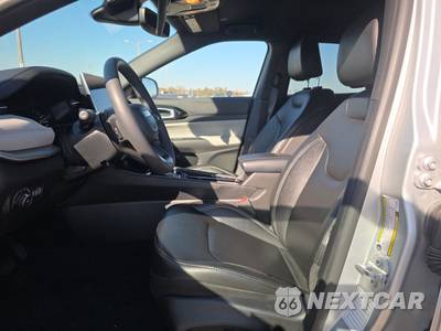 2025 Jeep Compass Limited - zdjęcie 7 z 29 - miniatura