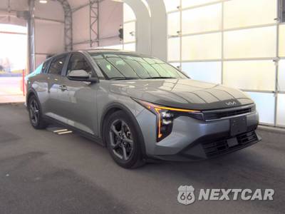 2025 Kia K4 LXS - zdjęcie 3 z 28 - miniatura