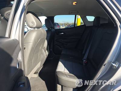 2025 Chevrolet Trax LT - zdjęcie 13 z 19 - miniatura
